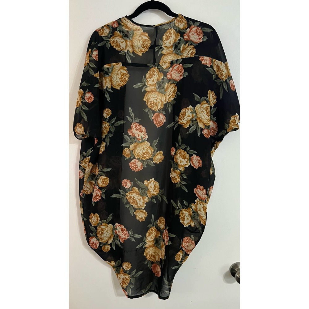 Women’s sheer floral kimono Live 4 Truth open front short sleeve Small